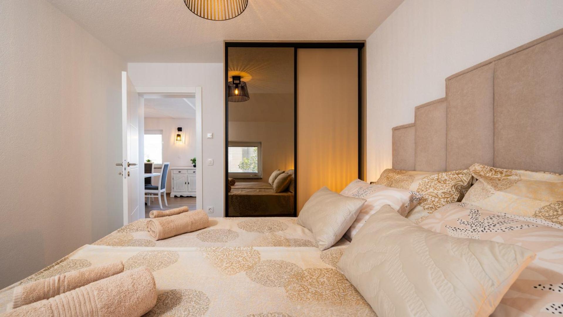 Apartments Summer Trogir Bagian luar foto